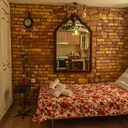 Apartment Chrysa's Old Town Studio