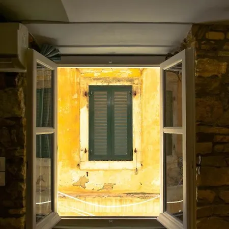 Chrysa's Old Town Studio * Corfu (city)